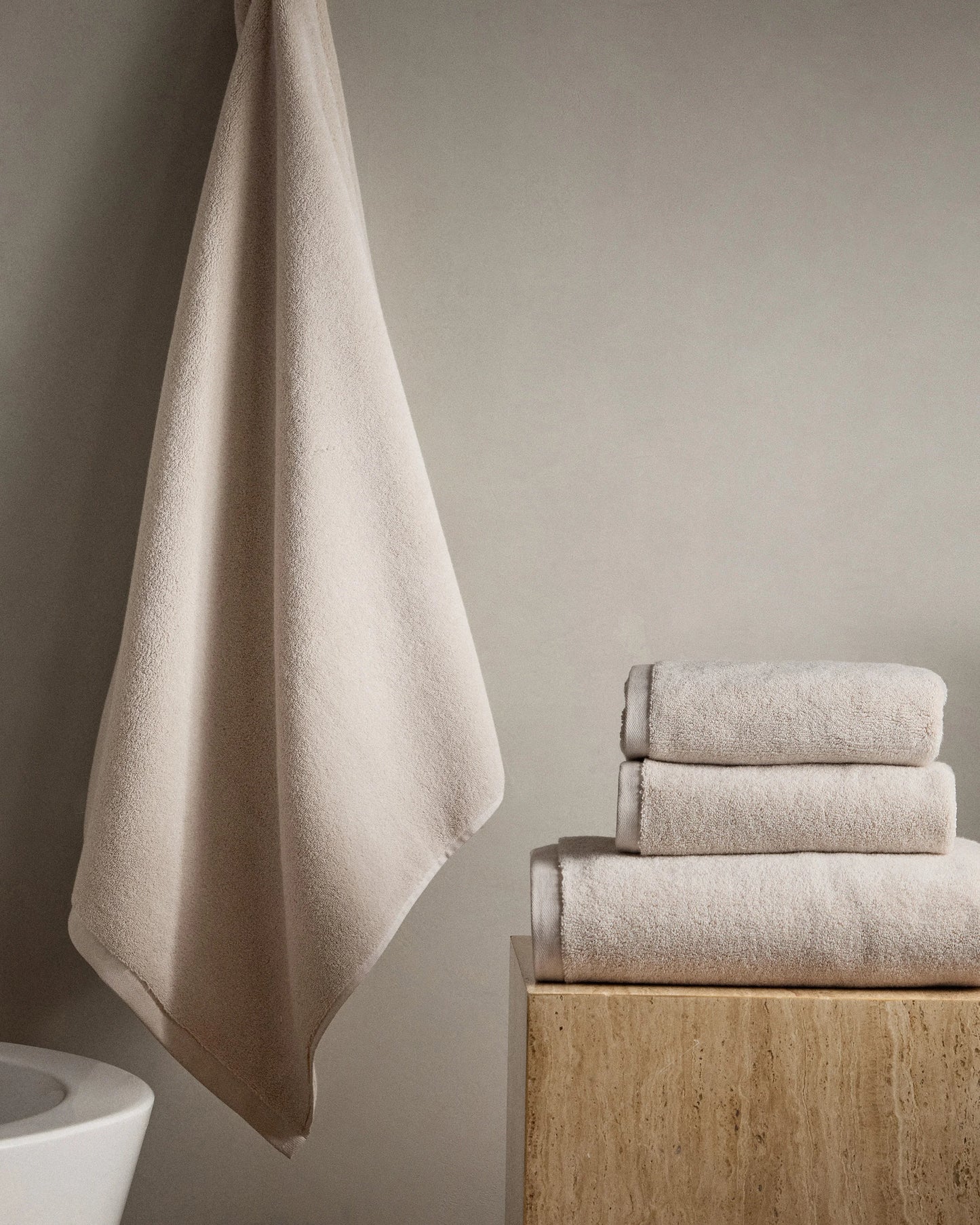 Plush Organic Turkish Cotton Bath Bundle (4 pieces) - One Size / White