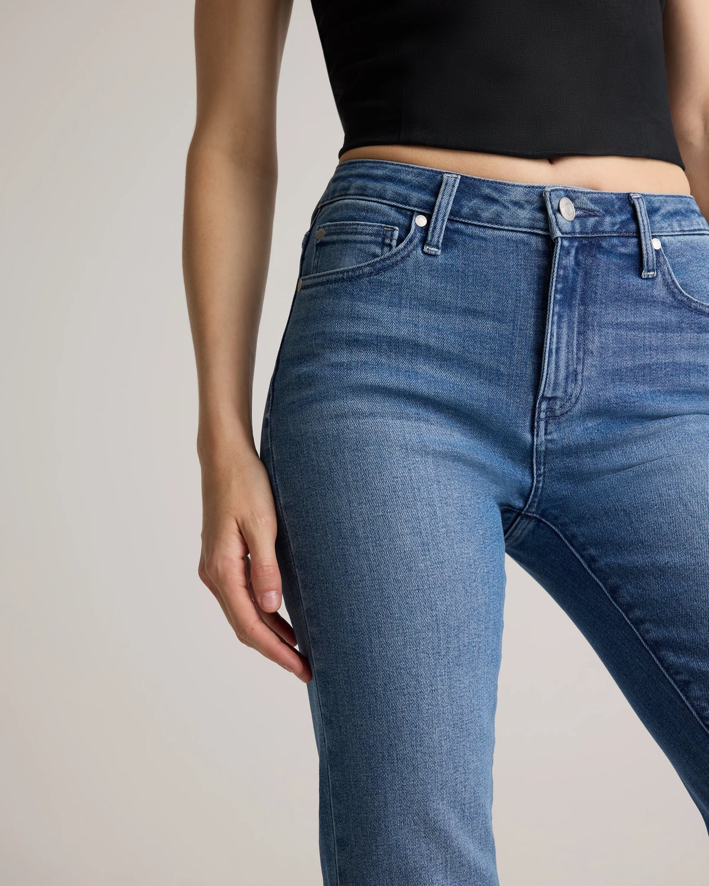 Bella Stretch Straight Jeans - 24 / Midnight Blue