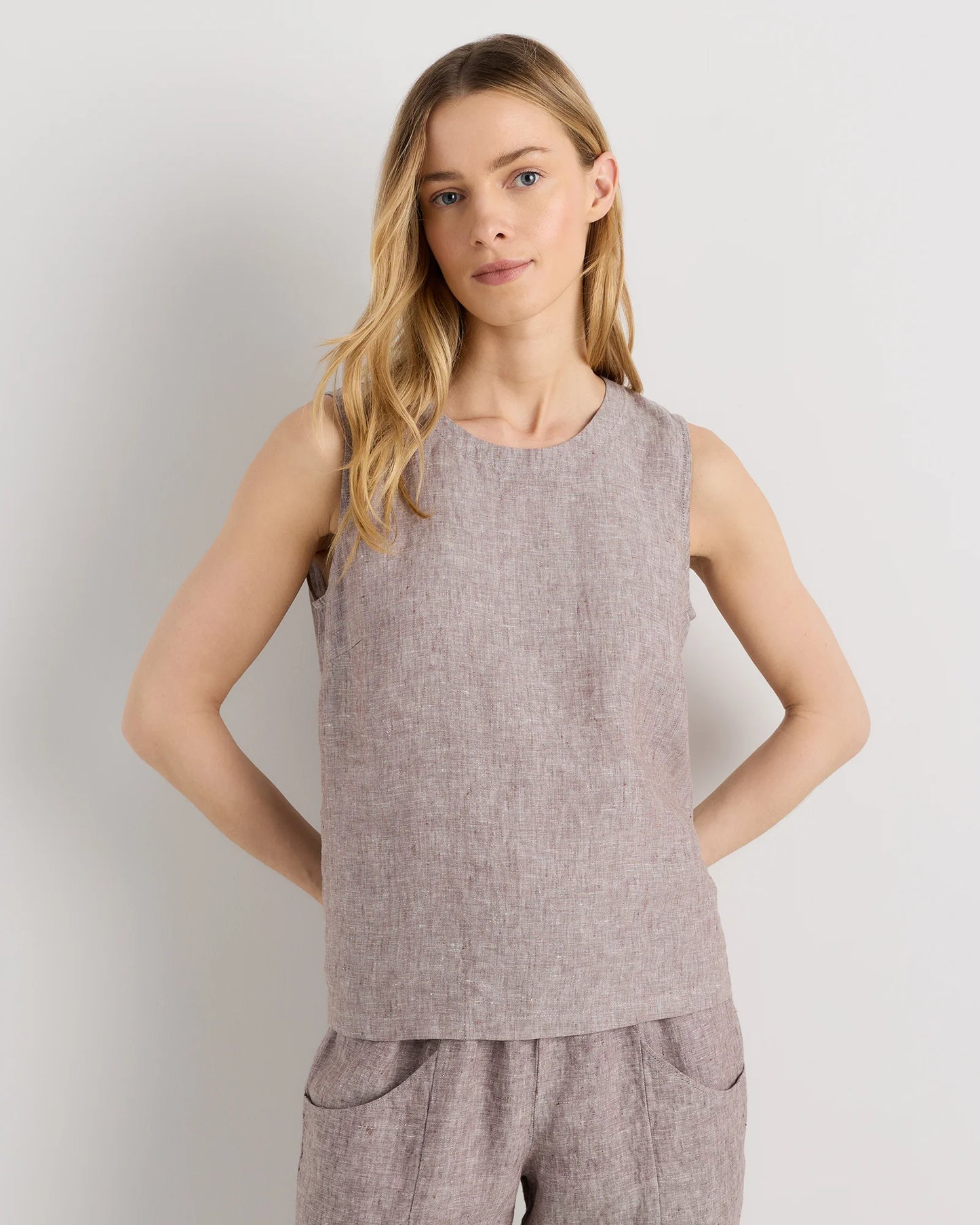 100% European Linen Tank - XS / Black